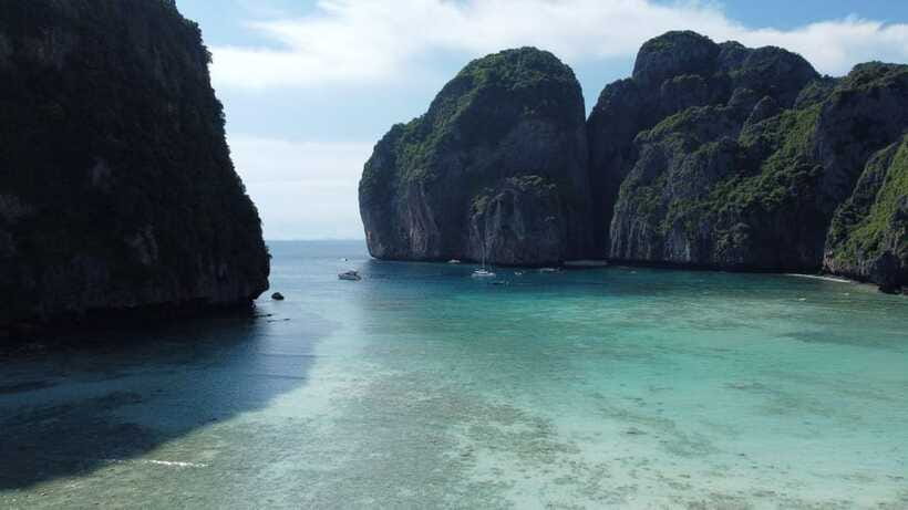 Krabi: Phi Phi and 4 Islands with Snorkeling by Speed Boat - What to pack for a dry, comfortable day