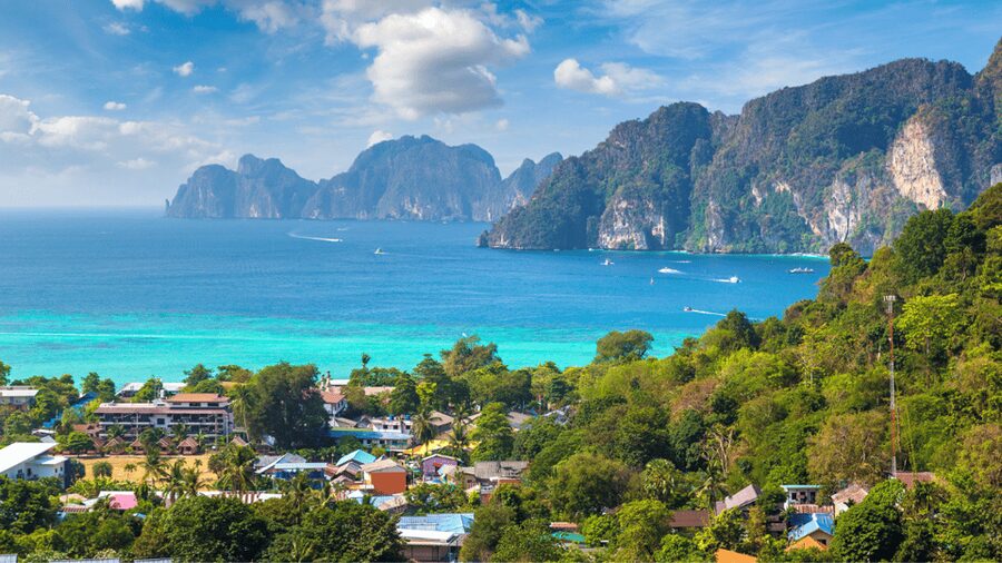 Krabi Phi Phi & Bamboo Island One Day Tour By Speed Boat - Pileh Lagoon is the most dramatic water stop