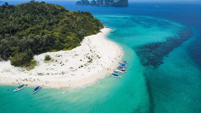 Krabi: Phi Phi Islands Speedboat Tour with Buffet Lunch - Loh Samah Bay and the walk to Maya Bay