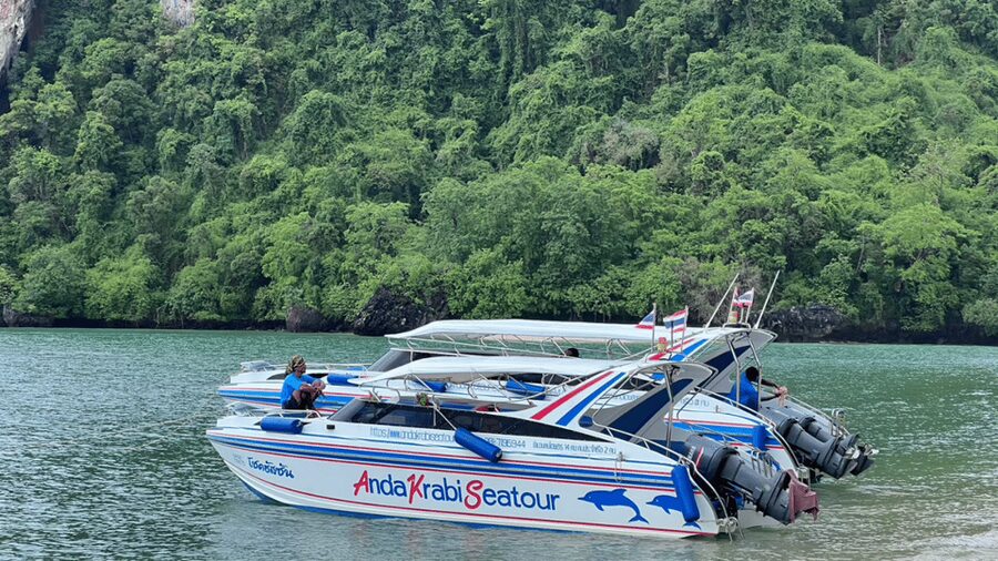 Krabi: Premium James Bond Island Speedboat & Canoe Trip - Lunch and a walk through Koh Panyee