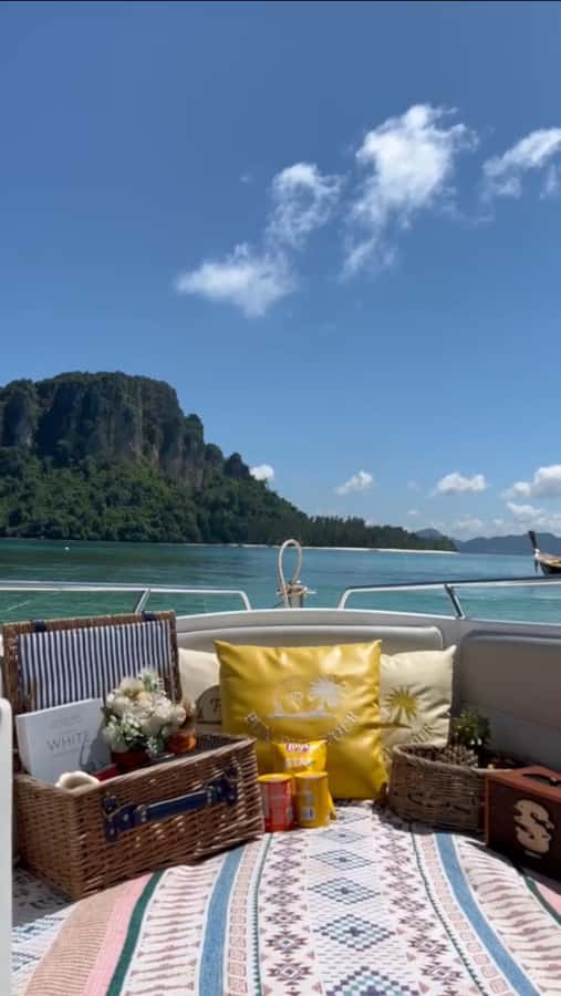 Krabi: Private Luxury Speedboat with picnic beach (4 island) - Koh Poda brings the classic beach break