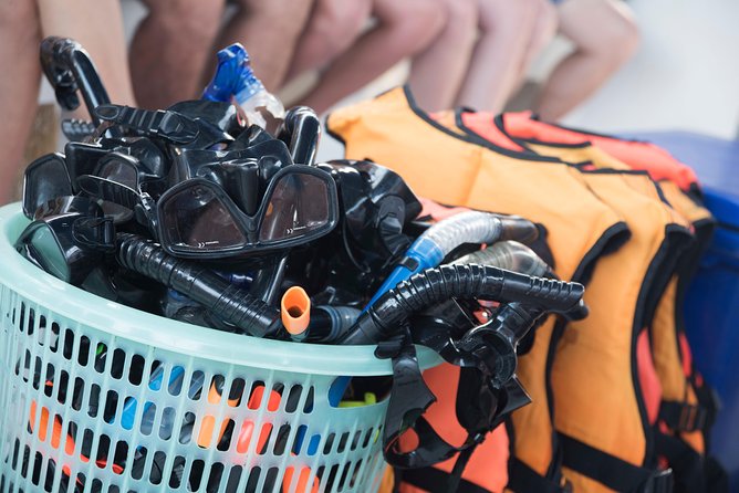 Krabi to Phi Phi Islands by Speedboat - Lunch by the water