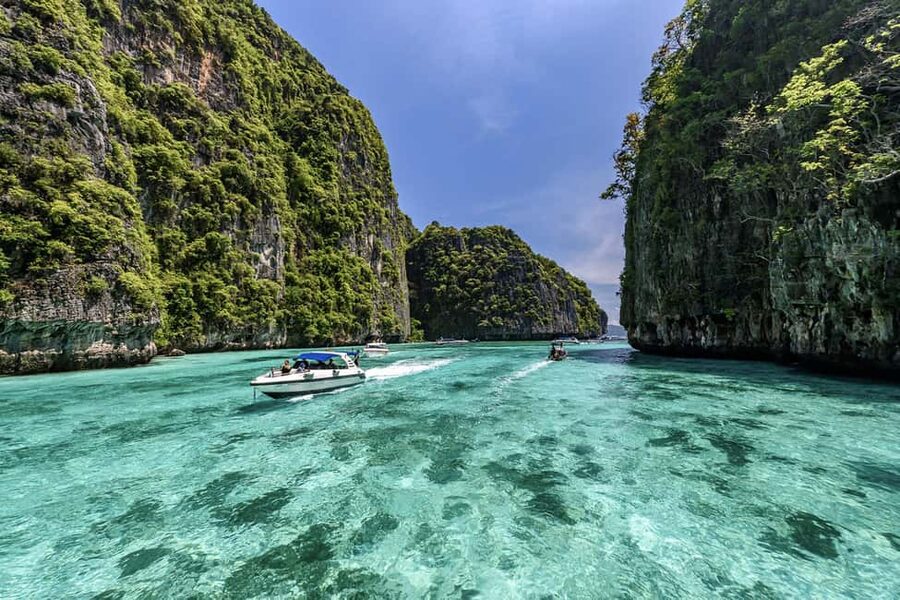 Krabi: Ultimate Phi Phi & Maya Bay Ascent by Speedboat - The key points at a glance