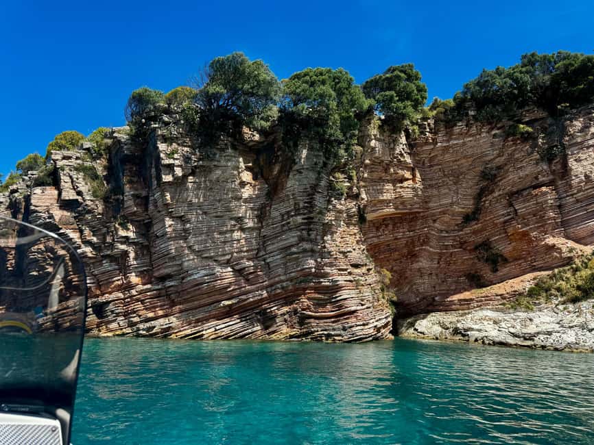 Ksamil Pigeon Cave Snorkeling free Drinks Speedboat In Group - Who should book this boat trip?