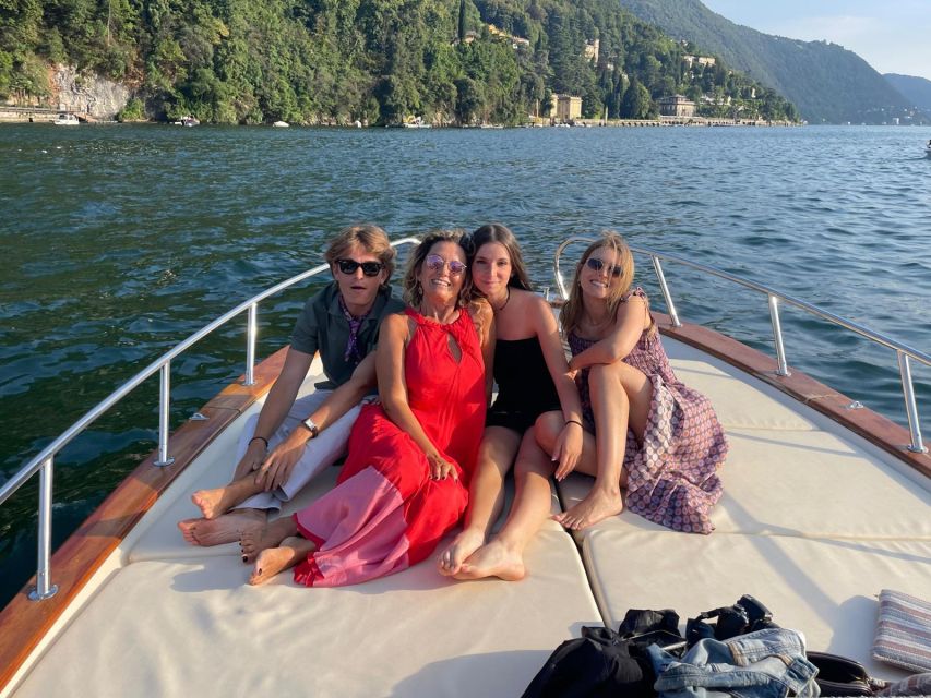 Lake Como: Villas & Gardens SpeedBoat Private Tour - Villa d’Este and the Moltrasio shore
