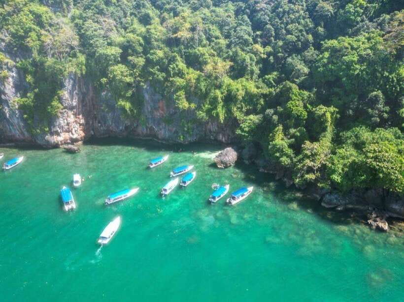 Langkawi: Dangli Island Snorkel and Swim Speedboat Tour - Leaving Kilim Jetty by covered speedboat