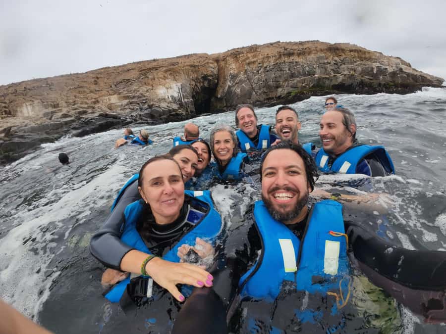 Lima: Palomino Islands Speedboat Tour & Swim with Sea Lions - Practical preparation for a wet boat trip
