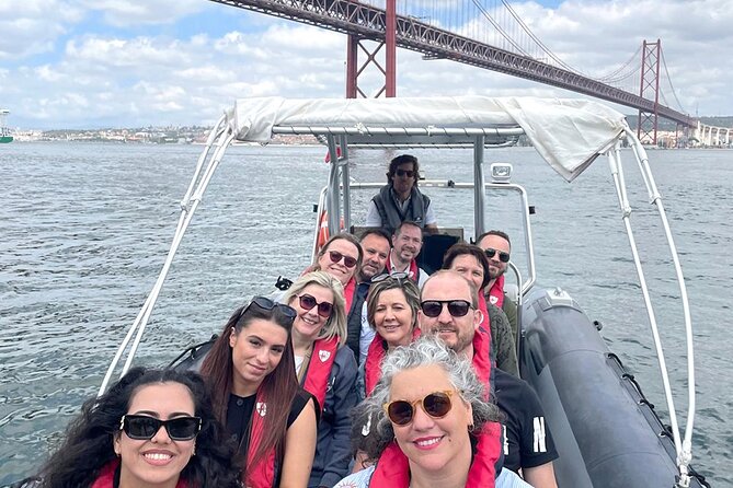 Lisbon Landmarks by Speedboat: Private 1-Hour Tour on the Tagus - The Belém stretch: MAAT, the Discoveries Monument, and Jerónimos