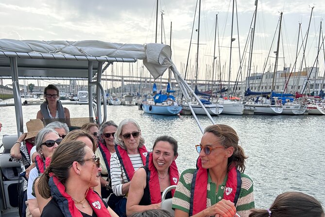 Lisbon Landmarks by Speedboat: Private 1-Hour Tour on the Tagus - Alfama, the Pantheon, and São Jorge Castle