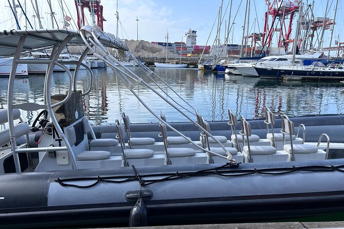 Lisbon Landmarks by Speedboat: Private 1-Hour Tour on the Tagus - Commerce Square and Ribeira das Naus