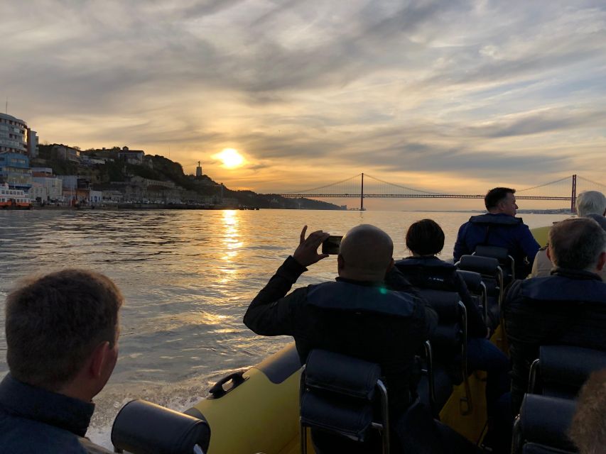Lisbon Speedboat Sunset with Monuments Sightseeing - Why Lisbon is worth seeing from the Tagus