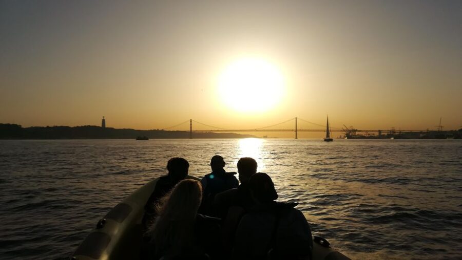 Lisbon Speedboat Sunset with Monuments Sightseeing - The Champalimaud Foundation and Christ the King