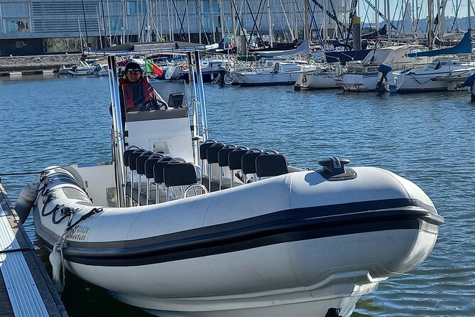 Lisbon: Sunset SpeedBoat Tour - Alfama, the castle, and the National Pantheon