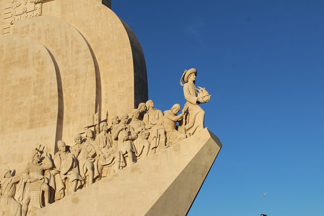 Lisbon: Sunset SpeedBoat Tour - Crossing to Cristo Rei on the south bank