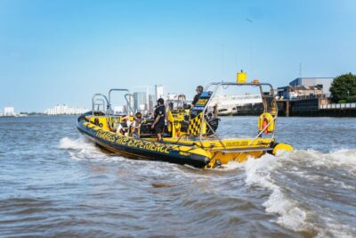 45-Minute Speedboat Sightseeing Tour
