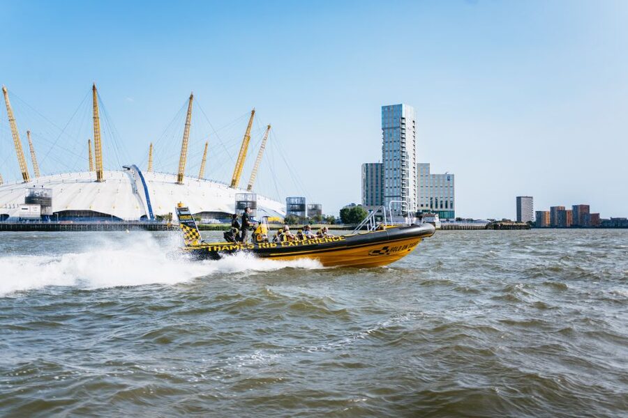 London: 45-Minute Speedboat Sightseeing Tour - How much value do you get for $77?