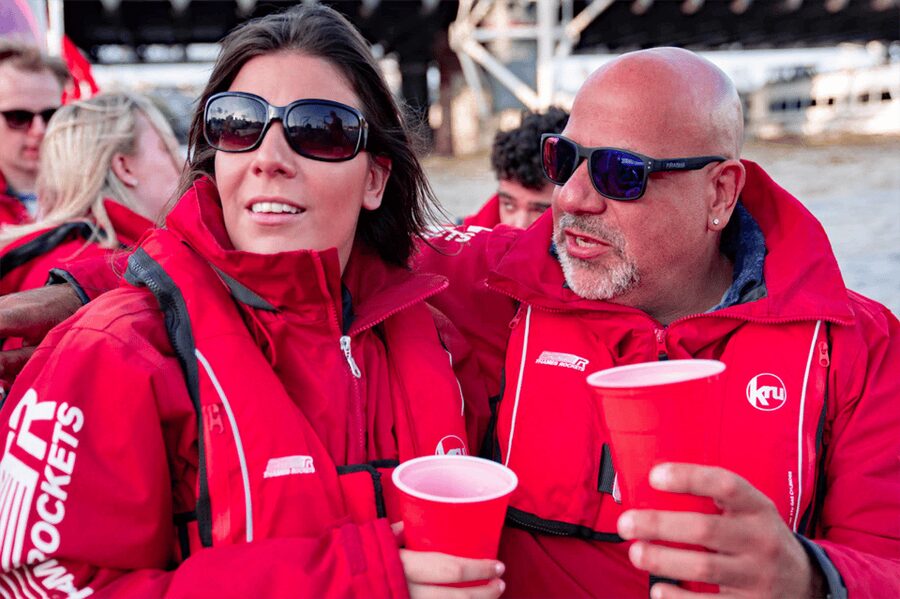 London: River Thames Sunset Speedboat Experience with Drink - The guide is part of the entertainment