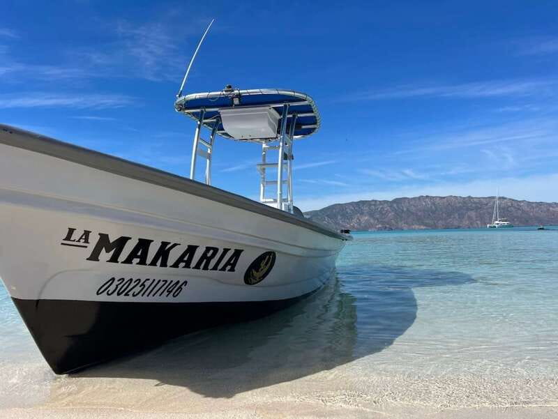 Loreto: Speedboat Tour with Swimming, Snorkeling and Picnic - Snorkeling in Clear Water