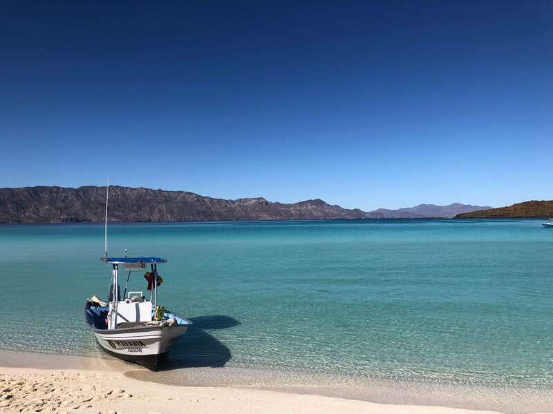 Loreto: Speedboat Tour with Swimming, Snorkeling and Picnic - A Quiet Beach and a Picnic Lunch