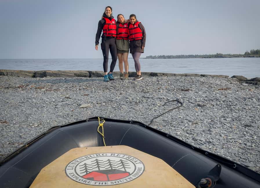 Lunenburg: Zodiac Wildlife Tour with Naturalist Guide - Birds, plants, and the small details