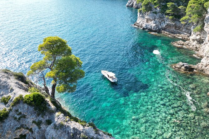 Luxury Private Speedboat Tour Islands & Blue Cave - Luka’s flexible style