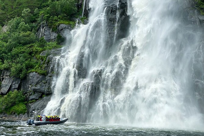 Lysefjorden & Pulpit Rock RIB-Safari from Stavanger - Leaving Stavanger harbor by RIB