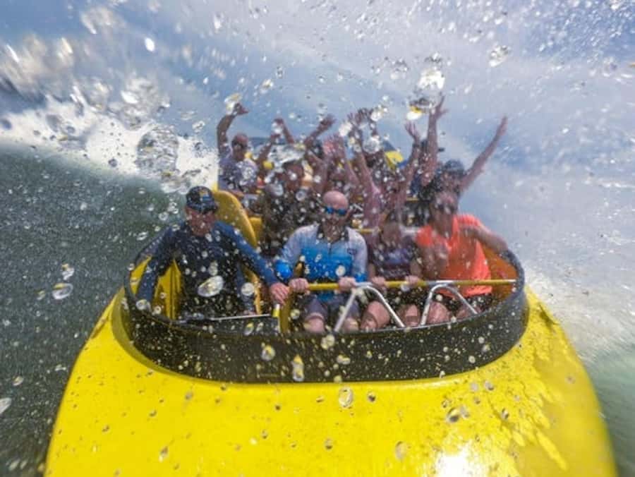 Mackay: Jet Boat Ride: Wettest ride in Aus - The small-group format matters
