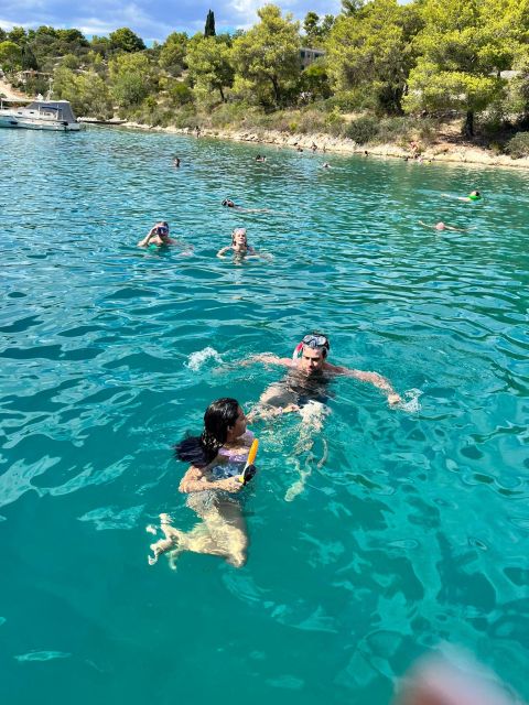 Magnific blue lagoon,speed boat towels included - Should you book the Blue Lagoon speedboat trip?