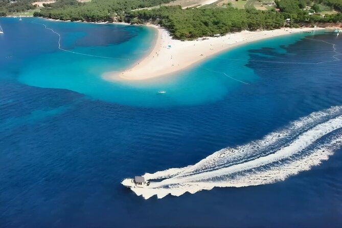 Makarska: 3-Island Golden Horn and Blue Lagoon Speedboat Tour - Zlatni Rat is the main beach stop on Brač
