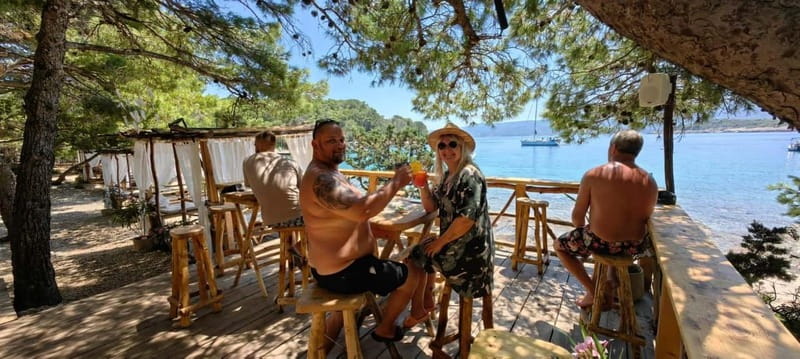 Makarska: 3-island Speedboat Cave & Blue Lagoon Tour - Jelsa gives the schedule a welcome pause