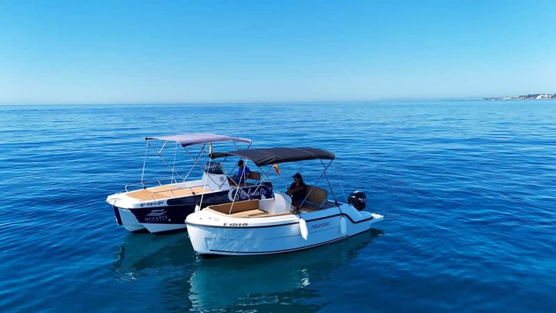 Malaga: 6-Seater Speedboat License-free Boat Rental - Taking the helm near Benalmádena