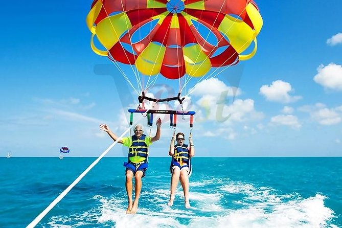 Marvelous Ile aux Cerf island: Speed Boat, Parasailing, Lunch & GRSE waterfall - The Grand River South East waterfall by boat