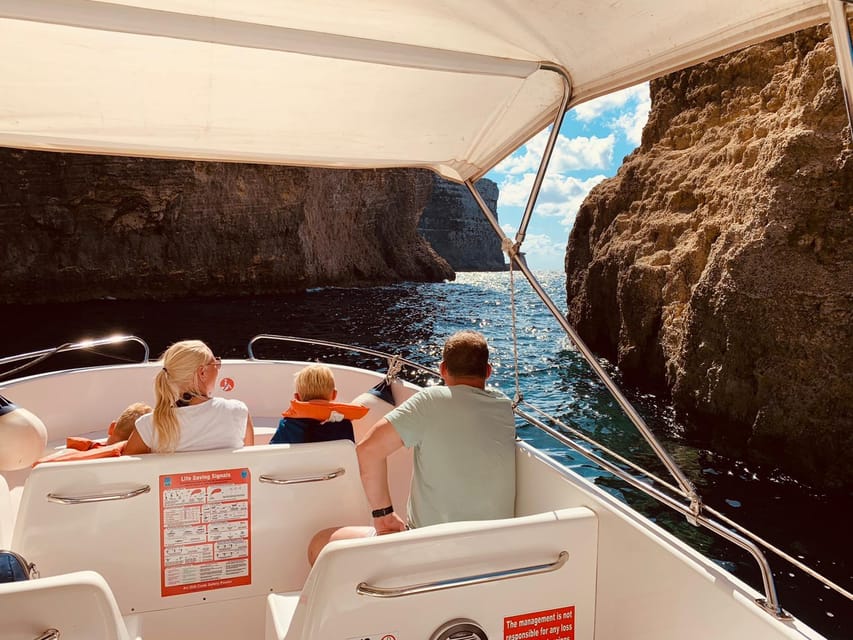 Mellieha: Speedboat Trip Round Comino Caves 2h @ Blue Lagoon - Elephant Rock and the first views of Comino