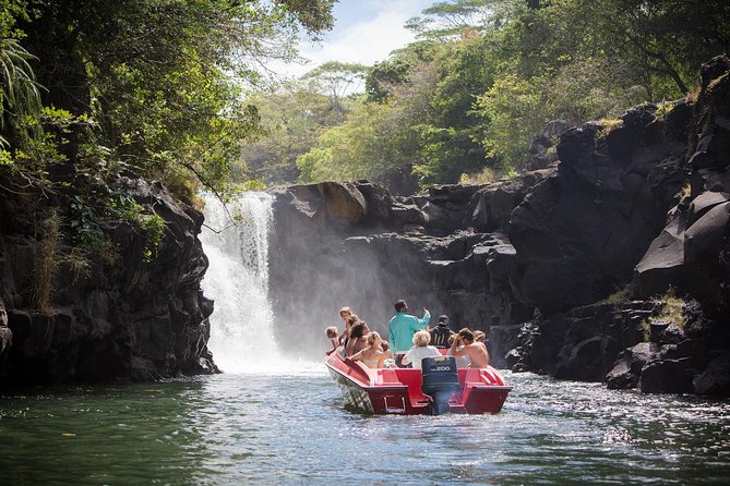 Mesmerizing Ile aux Cerf: Speed Boat, GRSE, Lunch & Undersea walk (Full Day) - Who will enjoy this Mauritius day trip?