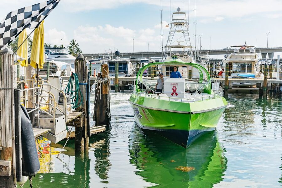 Miami: Sightseeing Speedboat Tour - Star Island, Fisher Island, and the expensive waterfront
