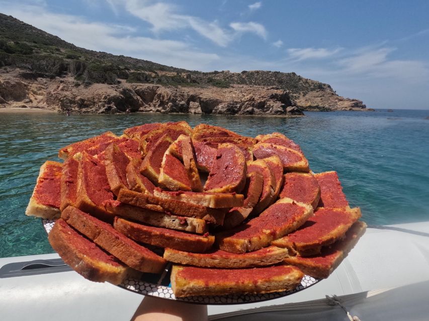 Milos: Half-Day Speedboat Cruise to Klefiko with Snorkeling - Kleftiko: the reason most people book