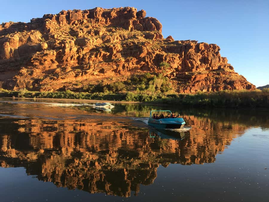 Moab: 2-Hour New Zealand style Adventure Jet Boat Tour - How to get better photos and protect your gear
