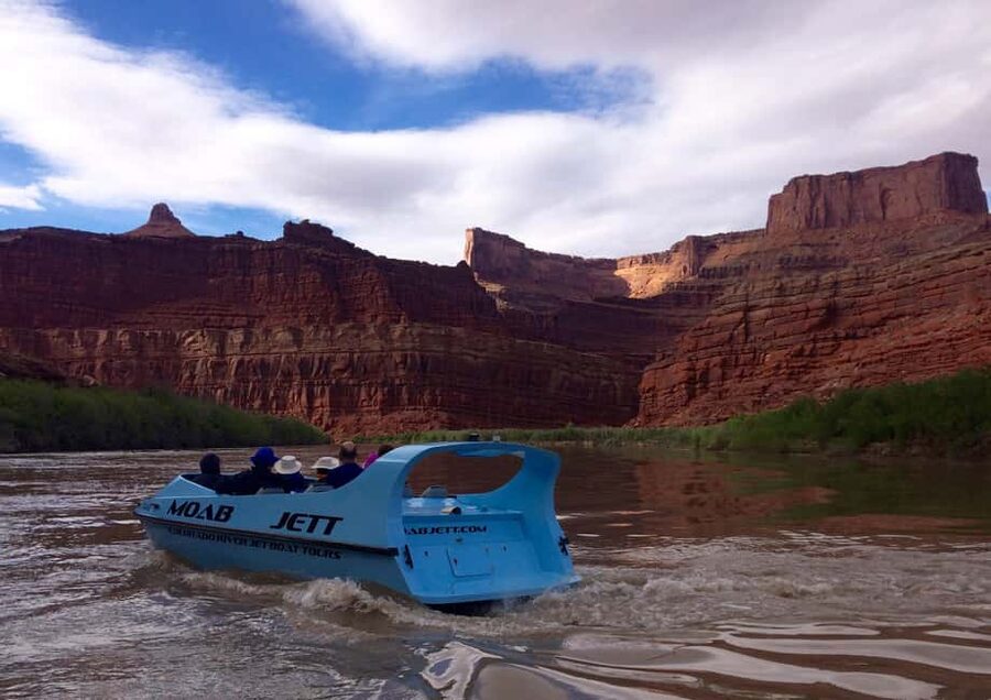 Moab: 2-Hour Scenic Jet Boat Ride on the Colorado River - Who will enjoy this most?