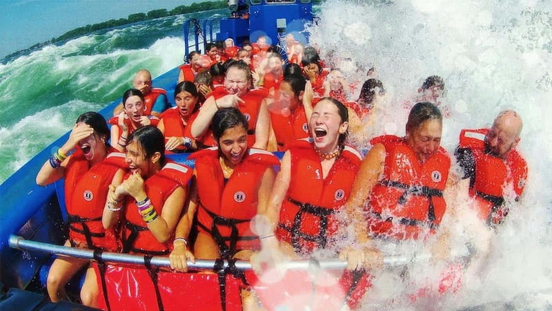 Montreal: Jet Boating on the Lachine Rapids - Why the Lachine Rapids make this more than a city cruise