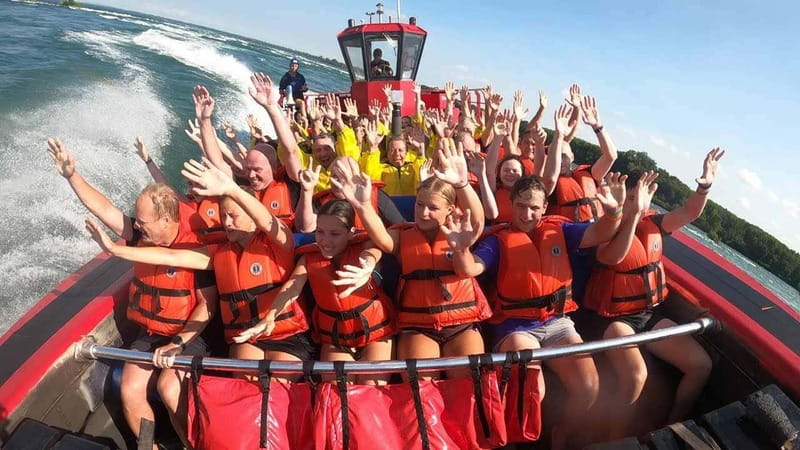 Montreal: Jet Boating on the Lachine Rapids - Should you book Saute-Moutons?