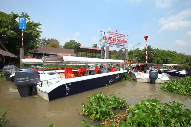 Morning CuChi Tunnels-Tapioca-Secret Traps Luxury Speedboat 2Ways - Secret traps, tunnel entrances, and the crawl