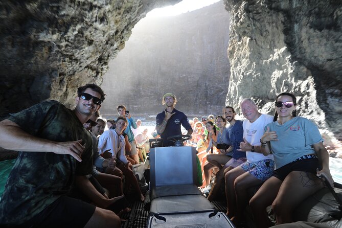 Nā Pali Coast Zodiac Raft Sea Caves Expedition on Kauai - Food, drinks, and the small comforts