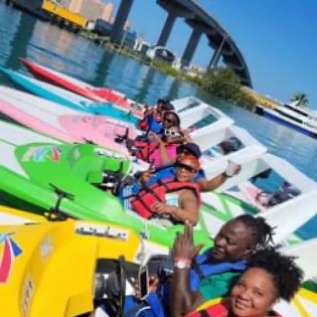 Nassau: Self Drive Speed Boat & Guided ATV Tour + Free Lunch - Who will enjoy this Nassau tour?