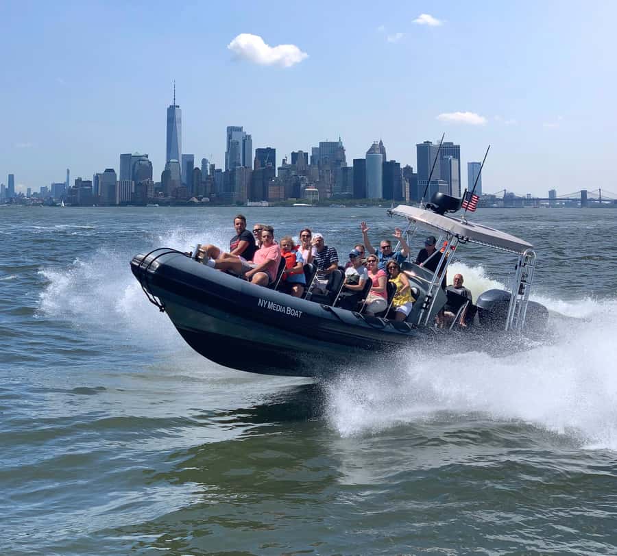 New York City: Harbor Speedboat Tour - Colgate Clock, Hudson Yards, and Chelsea Piers