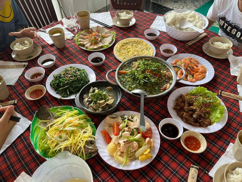 Nha Trang: 3-Island Tour with Lunch and Speedboat Ride - 11:00 AM, fish farms and lunch near the fishing village