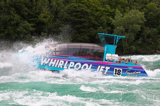 Niagara CANADA, Domed (Dry) Jet Boat Tour - The 45-minute ride into Niagara Gorge