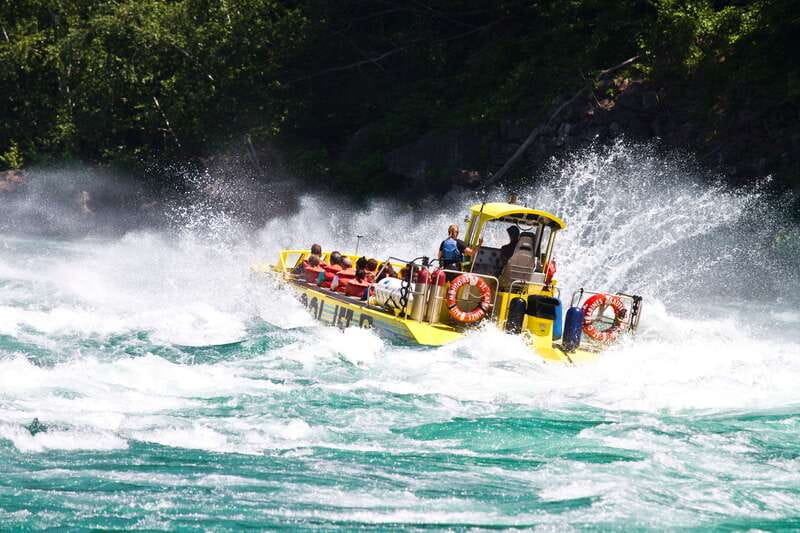 Niagara Falls, ON: Jet Boat Tour on Niagara River - Who should book this ride?