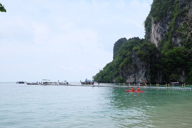 One-Day Tour at Hong Islands by Speedboat from Krabi - Lading Island and the Oh-Hoo Stop
