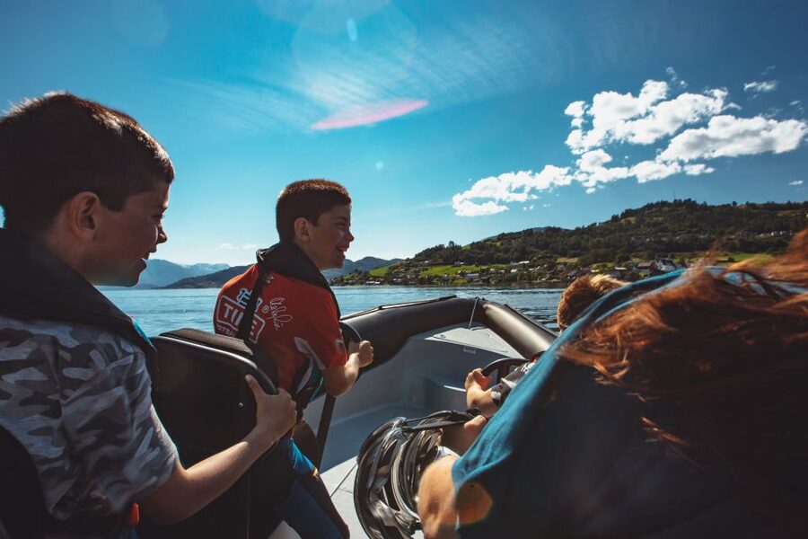 Øystese: Hardangerfjord and Fyksesund RIB Fjord Adventure - Why this Øystese RIB trip is different