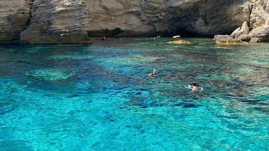 Palau or La Maddalena: southern Corsica 4-hour RIB tour of - Lavezzi and Cala Acciarino: the first swim